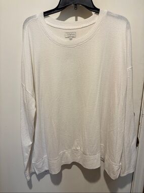 Lucky Brand white Crewneck Pullover